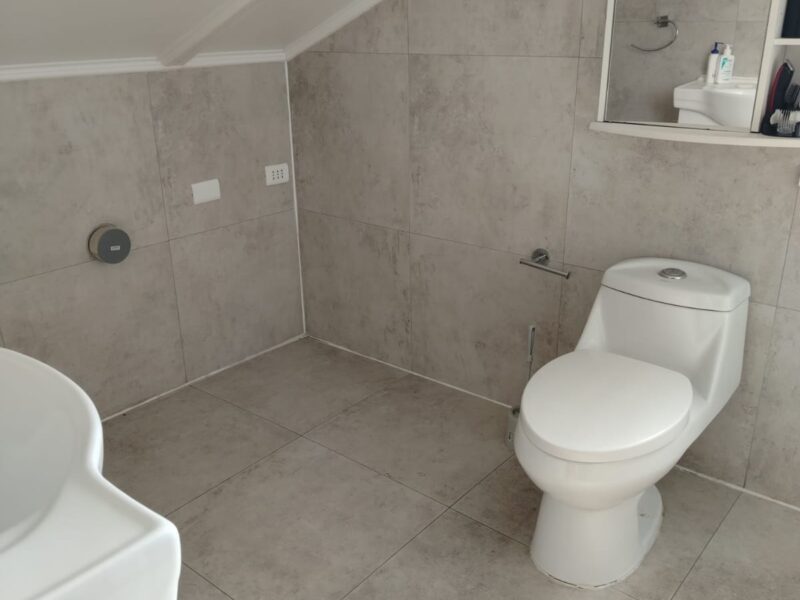 Amplia propiedad 290 m² en ubicación privilegiada — ideal para inversión y arriendo estudiantil